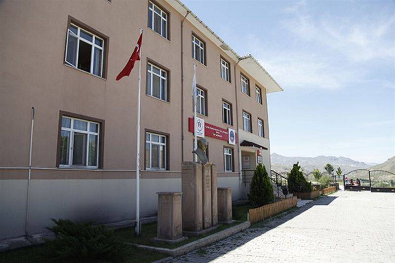 KEMAH KYK KIZ VE ERKEK ÖĞRENCİ YURDU - Görsel 4