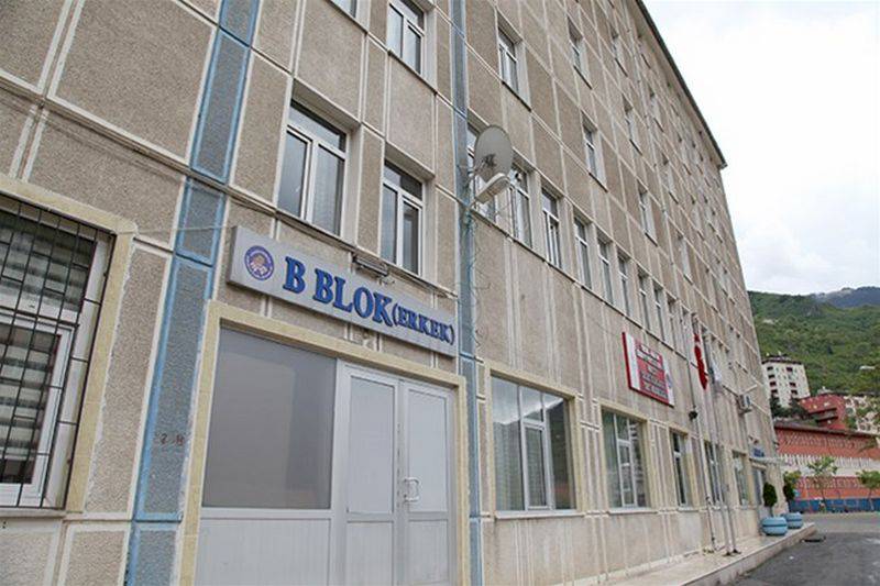 MAÇKA ŞÜKRÜ KARADENİZ KYK KIZ VE ERKEK YURDU - Görsel 4