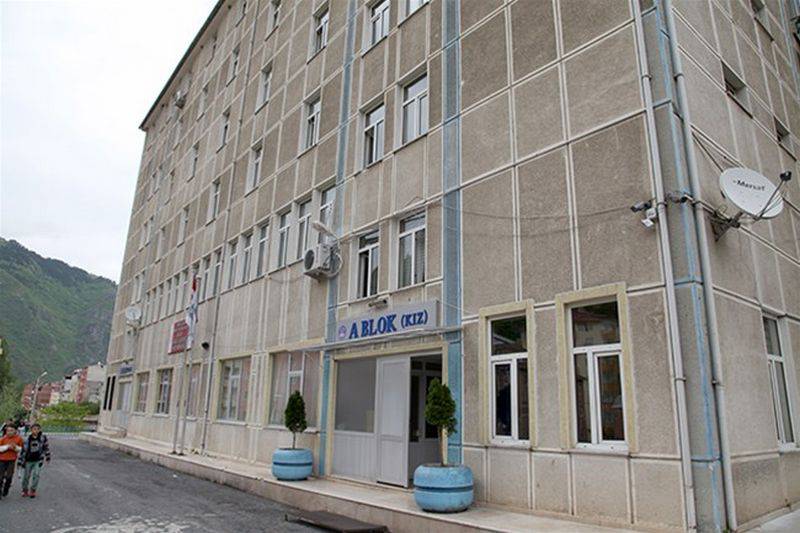 MAÇKA ŞÜKRÜ KARADENİZ KYK KIZ VE ERKEK YURDU - Görsel 4